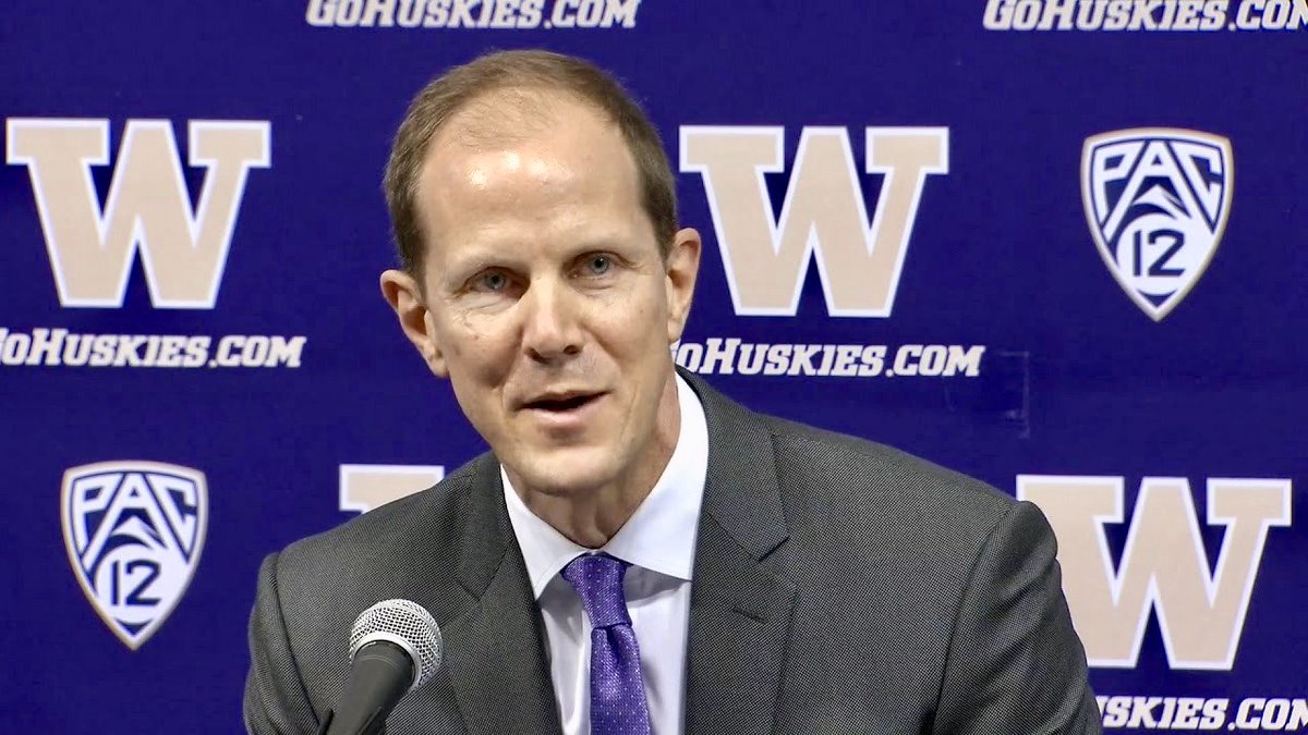 jdub2379's tweet photo. Yahoo Sports will be adding a newly popular college coach to its NBA Draft panel.....

READ:
Mike Hopkins To Serve As Yahoo Sports Analyst During The NBA Draft
https://t.co/ewHTyv35bx
via...
@Realdawg2018 
#coachhop 
#NBADraft2018 https://t.co/ZHfjqV5Efc