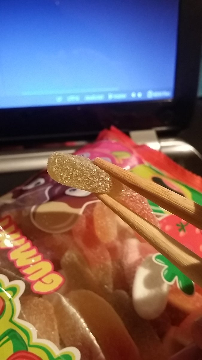 NodeYoki's tweet image. Pro Tip: Use chopsticks eating candy to avoid sticky fingers at work.
