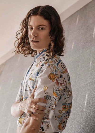 httpbornspics's tweet image. pastel boy💛