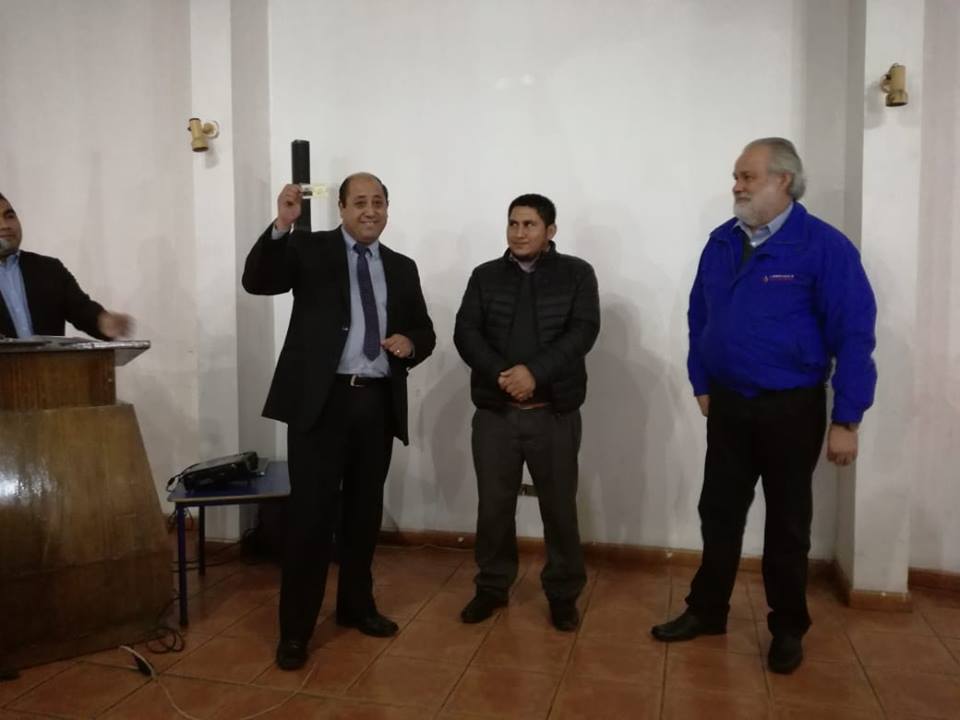 Nuestro Alcalde Marcos Hernández  Inauguro la Unidad Licencias de Conducir del Departamento de Tránsito y Transporte Público, esta gestión tuvo una inversión de $100.000.000 millones aproximadamente. Esto marca un hito en nuestra comuna. 
youtu.be/h8sA8DCkYuo