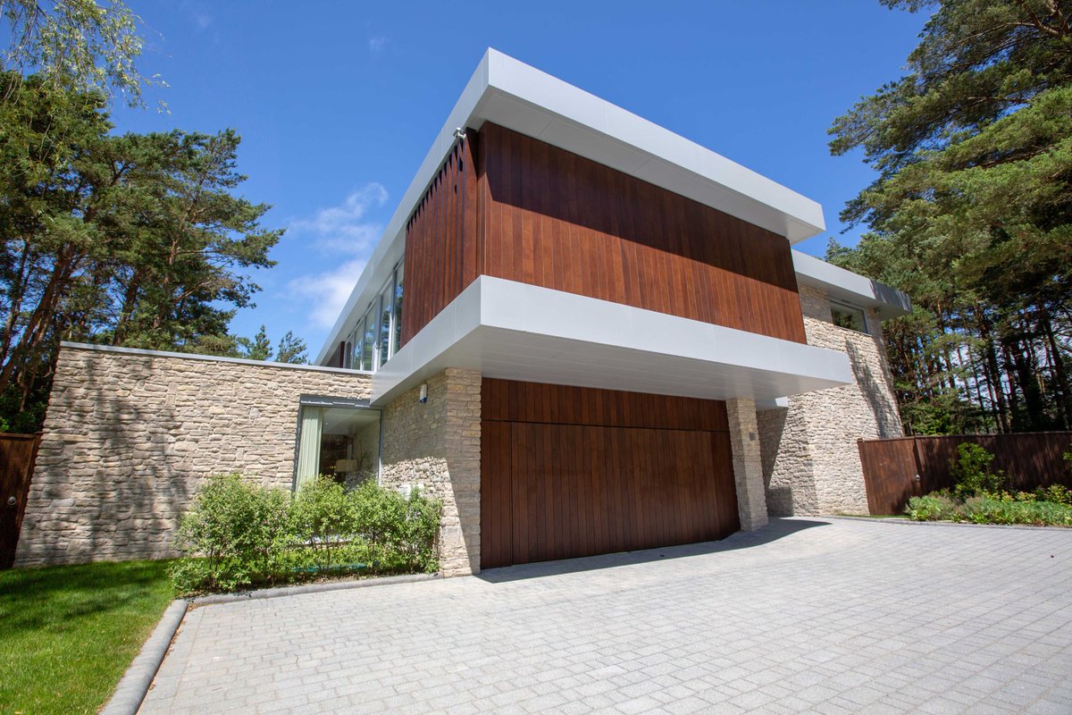 Excellare's tweet image. Ortega