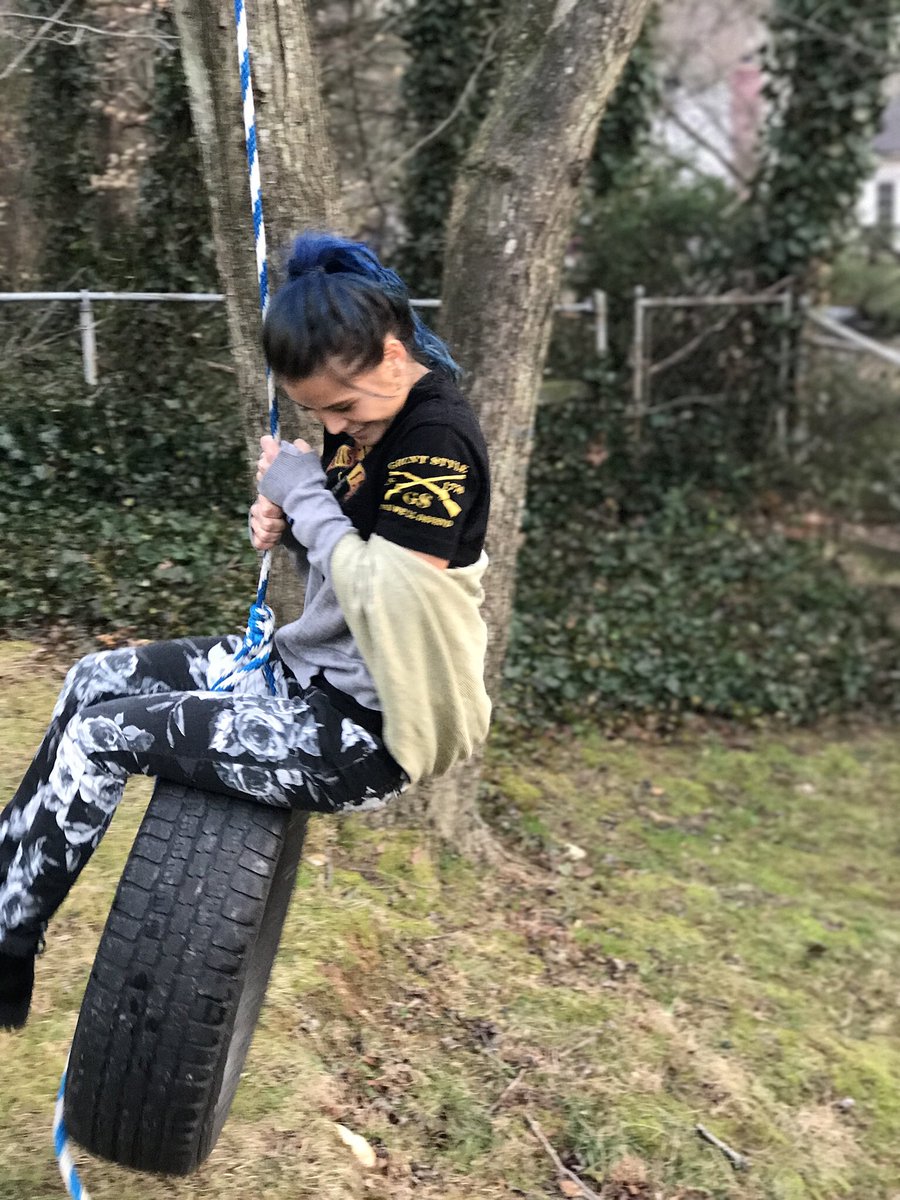 Tori Nonaka tweet media