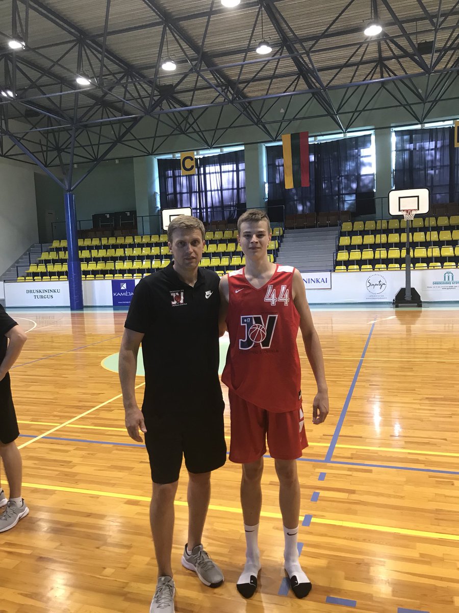 MKancleris's tweet photo. #JVcamp https://t.co/4soXX7Frdo