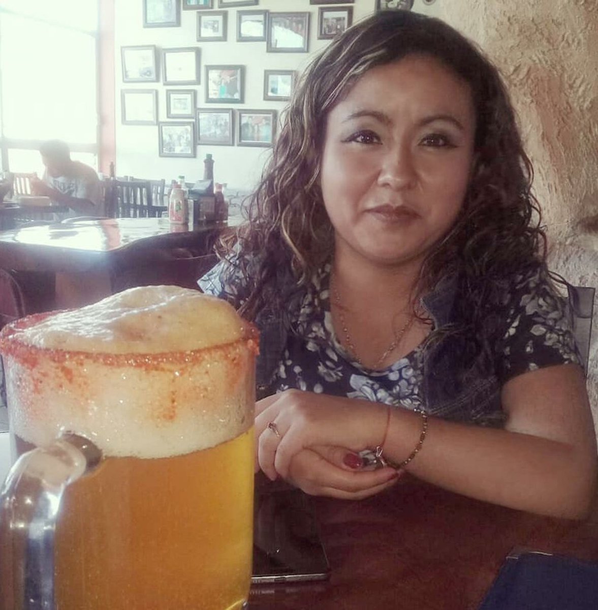 Marit_DG's tweet photo. #Cumple #Friends #GraciasPorTodo #Cool #Drinks #Baile 😘🎉 https://t.co/jOenItL70R