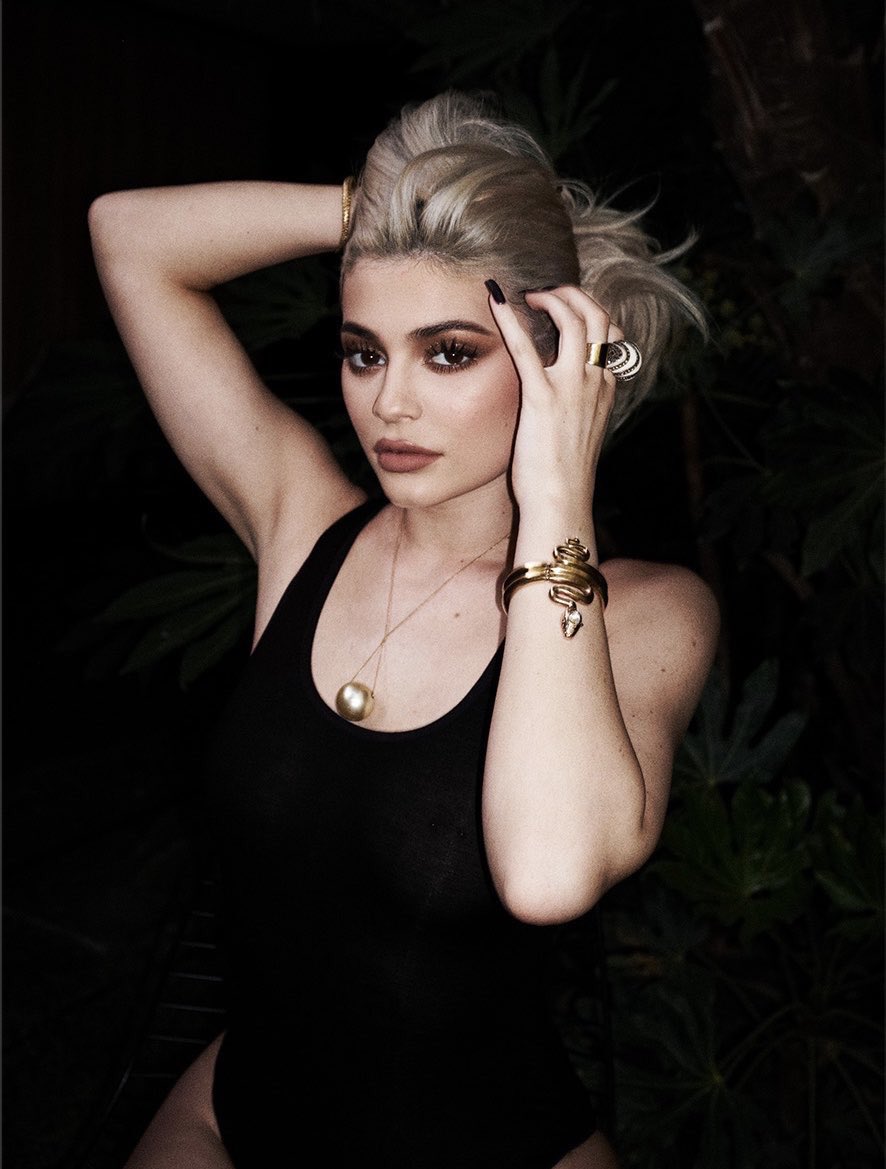 Kylie’s shoot of Violet Grey is my favorite of all time 😇