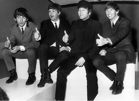 seltaeb76's tweet photo. Who's your favourite beatle, Daniel?
All of them, together. #fourheadedmonster https://t.co/xWnu44Ix5q