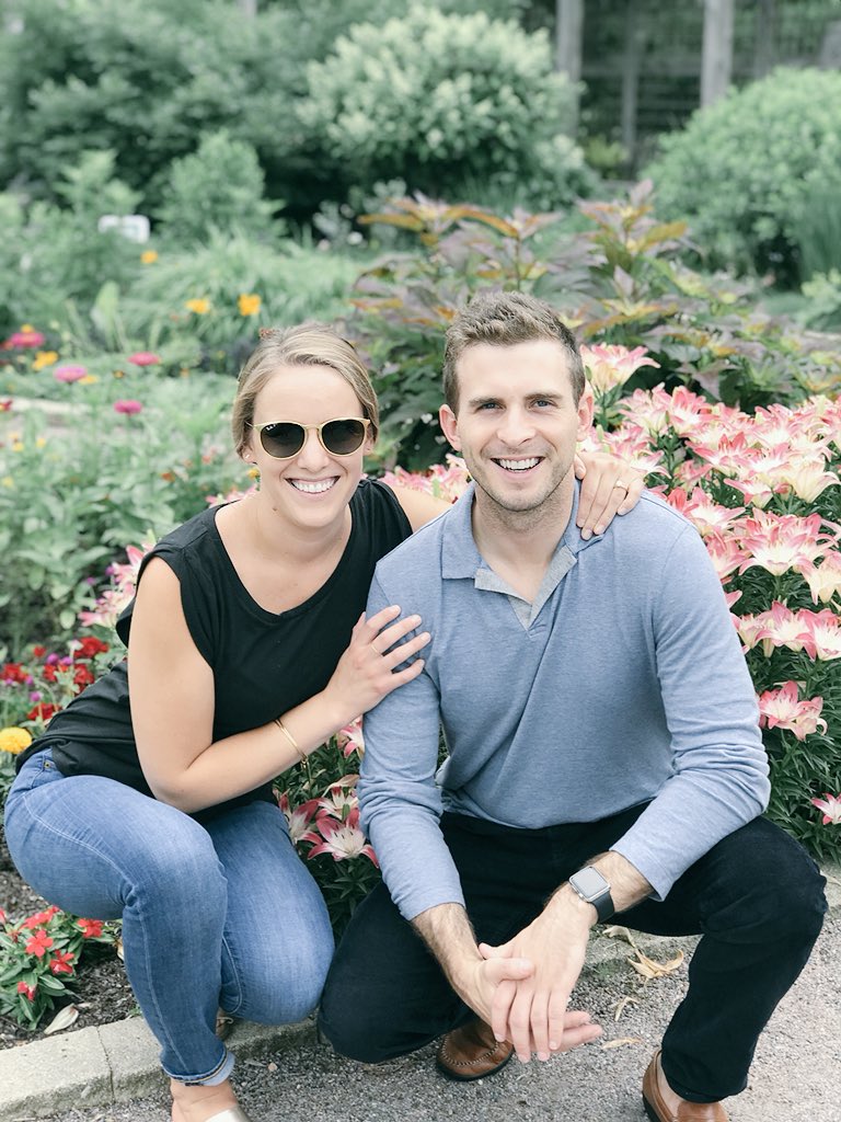JonathanDominck's tweet photo. Day off? Spend it with the ones you love #rosegardens #thinkplace #summertime #beatburnout #EmergencyMedicine @CantignyPark https://t.co/ckNBG70B4r