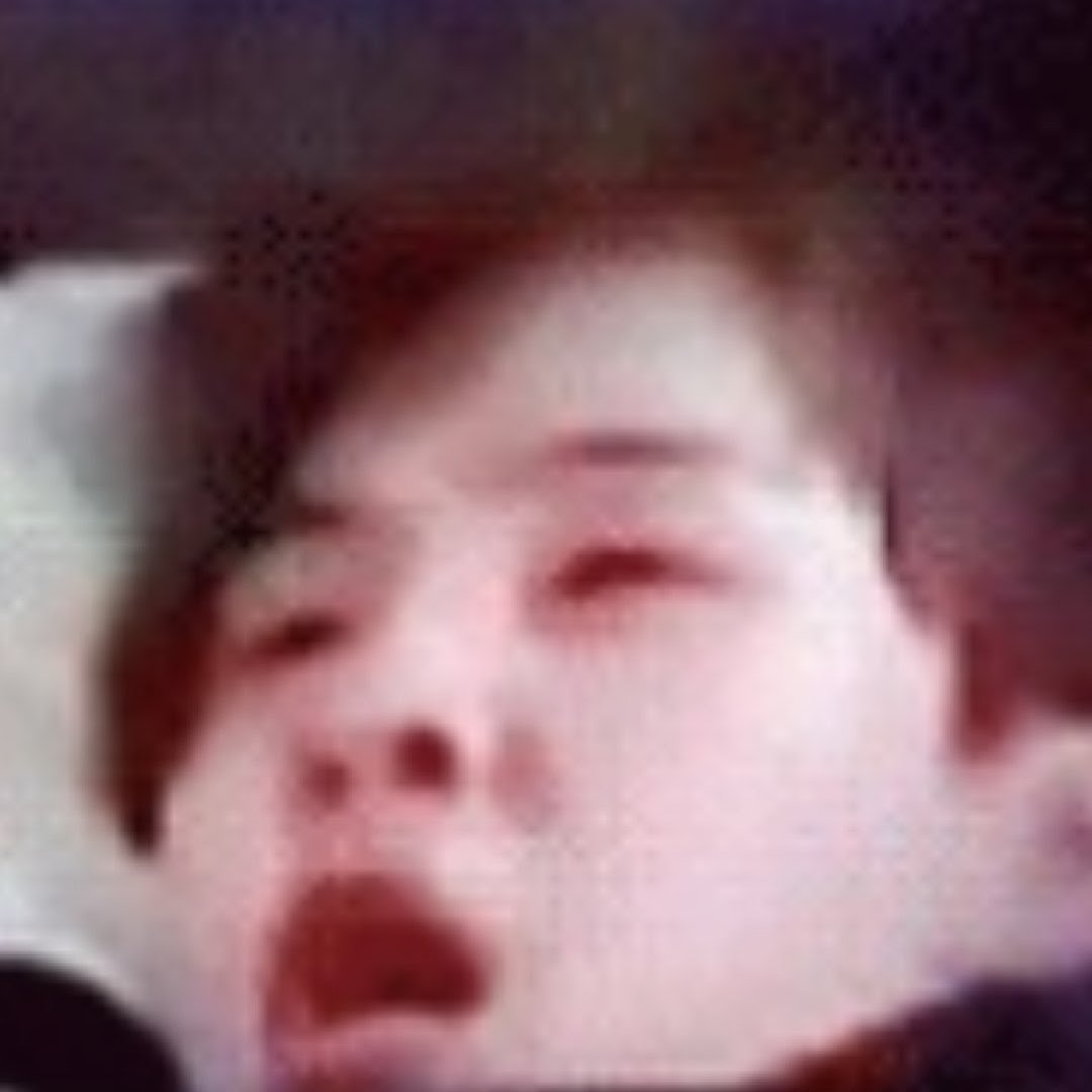 __Your__Daddy's tweet photo. @Vv_Sorry @goldenkookie42 @Yuki32101970 @aruzhan_0504 @YoonGi_sugar93 @Diana2000Foreve @_ta_taa @love__k__pop @Kim15Nastasya @yumiyoshima Сладеньких снов❤️ https://t.co/1wVPNmDNqK