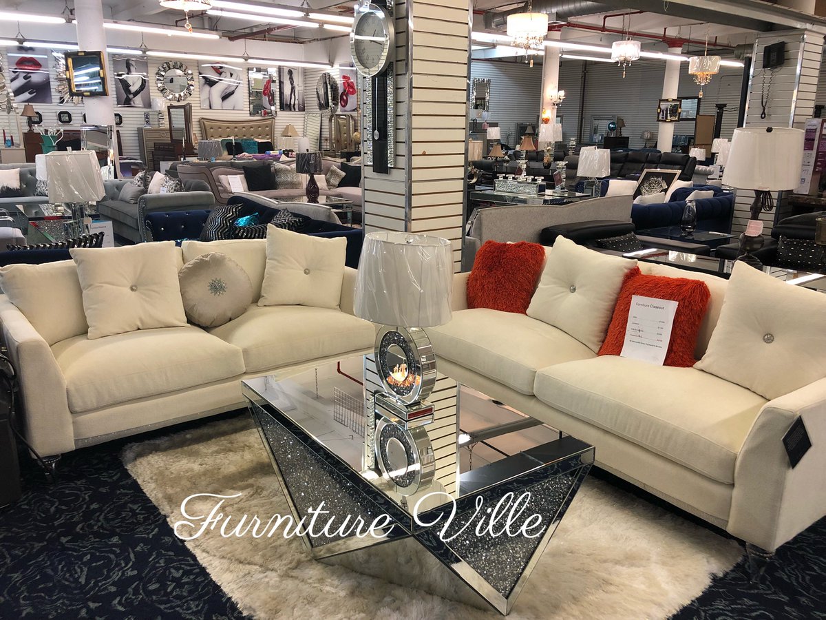 Furniture Ville On Twitter New Display Check It Out 2427 Grand