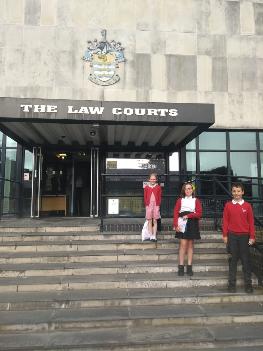EastergateCe's tweet photo. Skylark’s Young Magistrates of the Year competitors did us incredibly proud this evening at Worthing Magistrates Court: Eastergate came 3rd!!! Amazing work! #youngmagistrates #superbambassadors #proud https://t.co/b3qS2fpaCQ