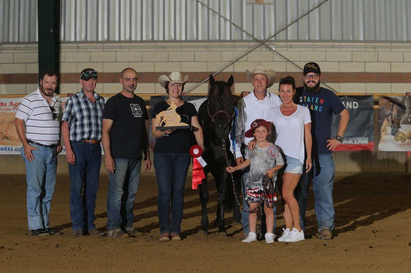 apcrReining's tweet photo. #Champion #NrhaOpen #PrimeTimeOpen #NRHA #SteppingInJune #APCR 2018 SCHOPFER MARKUS sul suo JOKIN WHIZ con score 72 https://t.co/izffoGjWOX