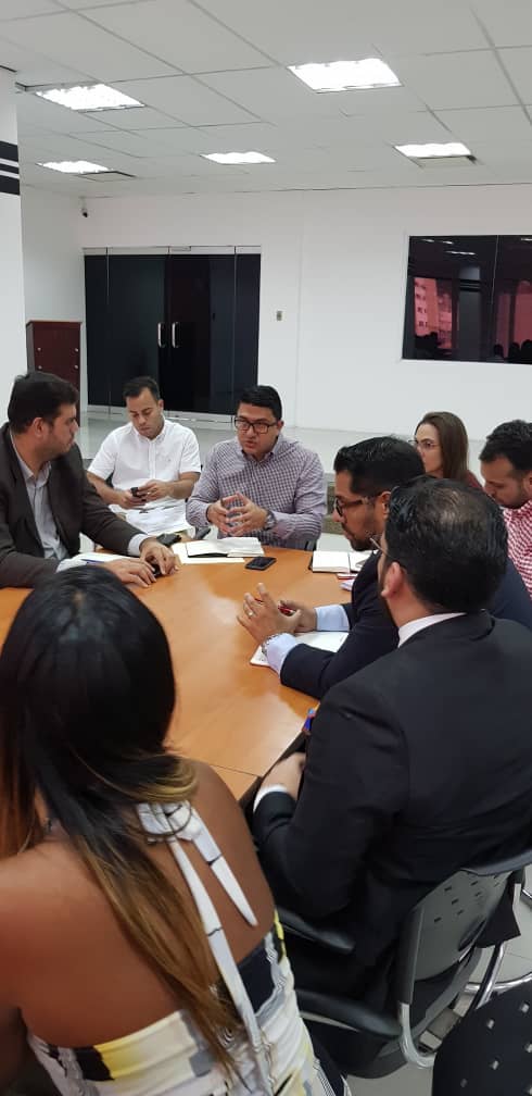 Carlos Vargas tweet media