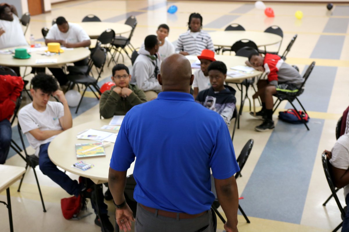 HoustonHealthFD's tweet photo. We were proud to partner up with @MBKHouston,@LeewardTeam,@fwepinc, today for the first "Crossroads Decision" pilot. The pilot is aimed at developing problem solving and decision-making skills that will allow the young men to succeed. Find out more: https://t.co/3wgTxK52UZ https://t.co/LR4GTLhWUY