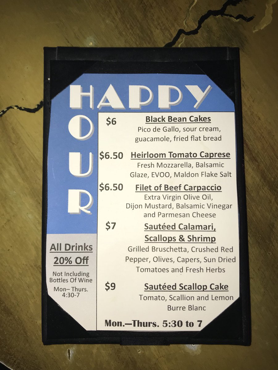 CollectorsMB's tweet image. It’s Happy Hour!!! Come hang out and enjoy 20% off drinks till 7! 🍹🍸🍷