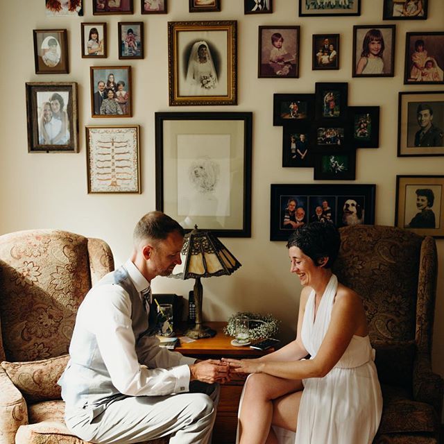 These two precious souls just hit the blog!💍 SUCH a beautiful day!💕
.
.
.
.
.
.
#charlotteweddingphotographer #southernbride #ncweddingphotographer #704 #704photography #ontheblog #weddingdayinspiration #intimatewedding #makemoments