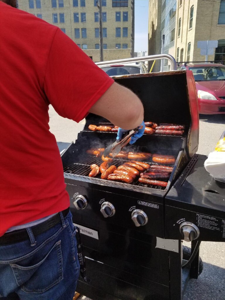 JaniKing of Manitoba tweet media