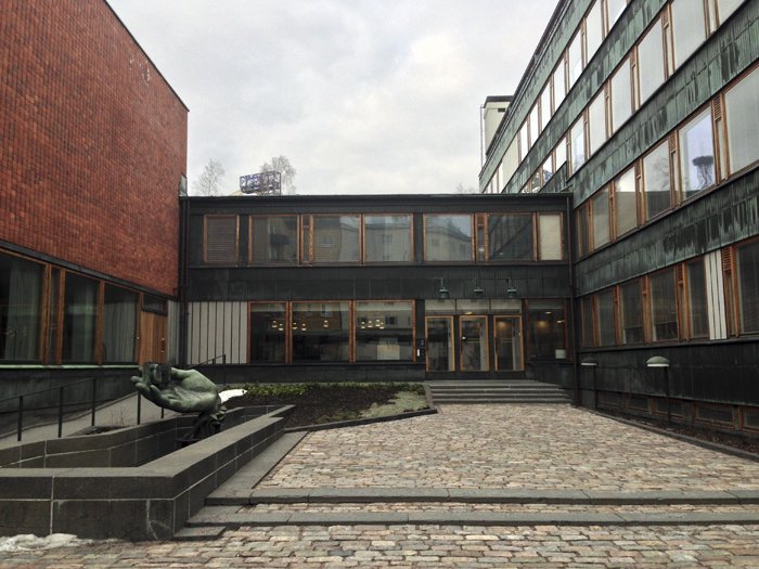 Speedmaster72's tweet image. Casa de la Cultura (Kulttuuritalo), situada en Sturenkatu 4, Helsinki (Finlandia), obra de Alvar Aalto construida entre 1955 y 1958.
#JuevesDeArquitectura