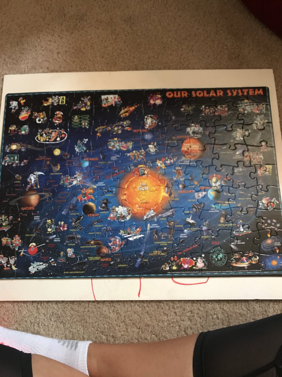 melleknitter's tweet image. Fun quick project with Nico. 100 piece puzzle. #summerfun #summerbreak #activebrain #HappyWednesday