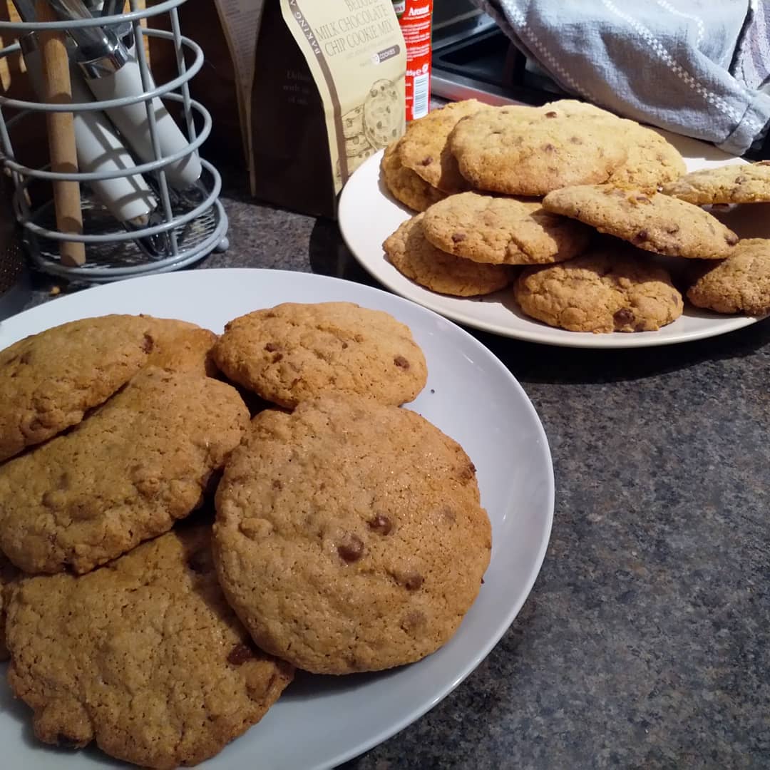 awelcomeplace's tweet photo. Baking up a storm for tomorrow night. #dublinhomeless #homeless #soupkitchen https://t.co/Dbi7jxOXak