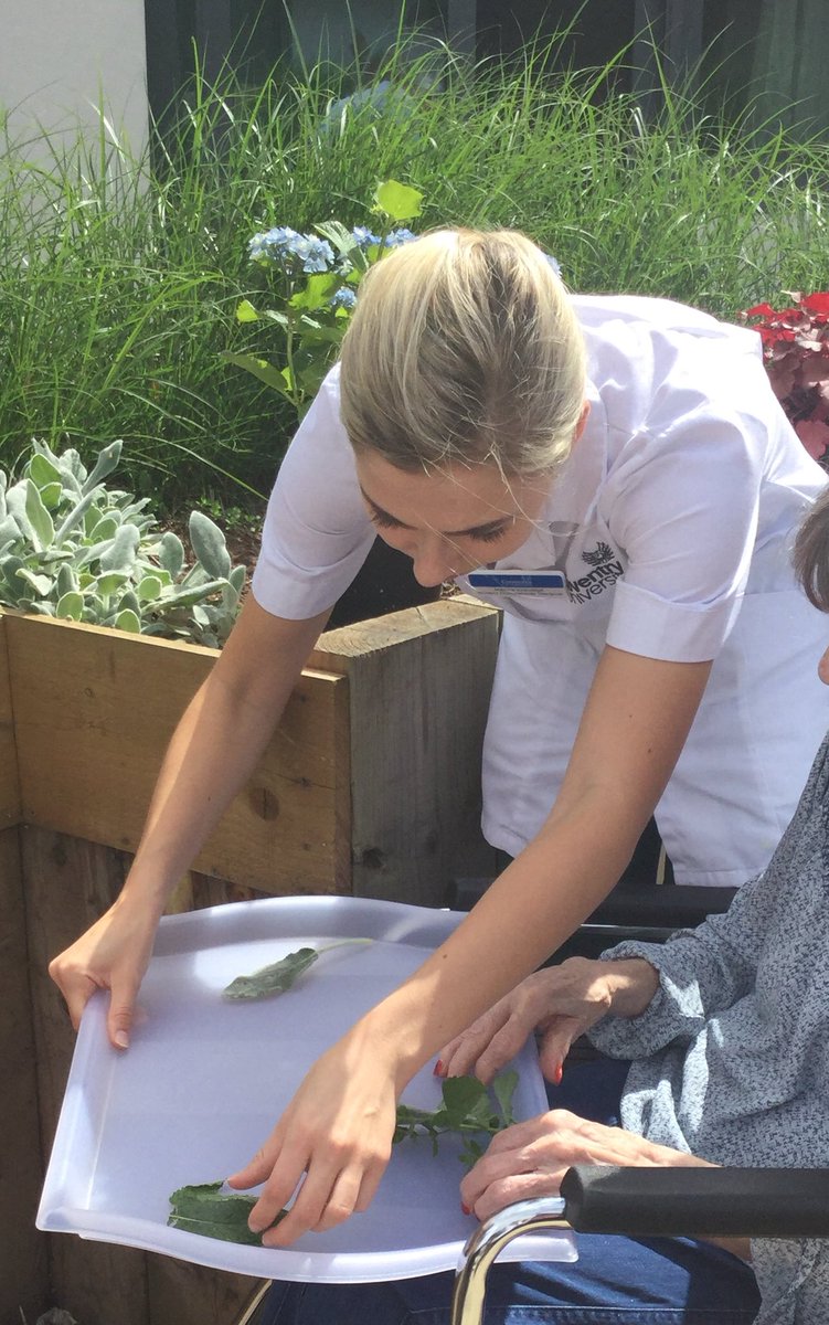 clare_mcfadyen's tweet photo. @CovUniOT student @OtCranidgm adapting a gardening activity wonderfully to support individual needs and maximise sensory engagement. #MeadowWard_HACW #ValueOfOT #LivingWellWithDementia #MaintainingWellbeing @JoGaffneyAHP @PriscaCocker @RCOTStudents @RCOT_OP @WorcsHealthCare https://t.co/L1hz14Ncy9