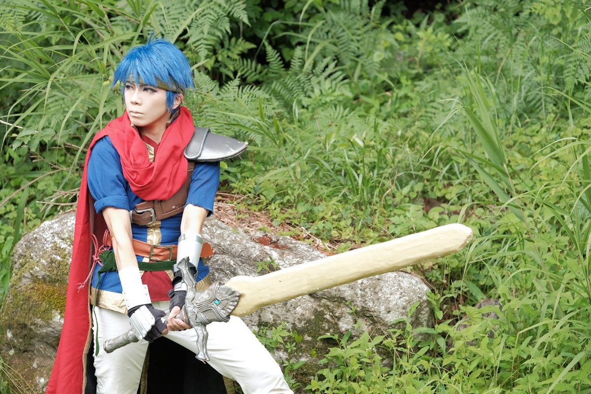 故 على تويتر Cos Fe蒼炎 スマブラ アイク 守るべきものの為 戦うだけだ 撮影 エナさん 0818enatter スマブラ新作の参戦決定記念にラグネル装備のアイクを撮影して貰いました