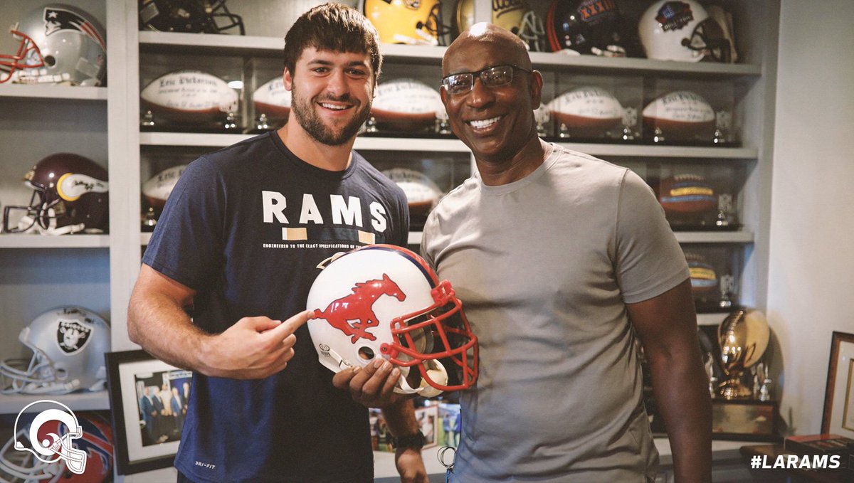 Los Angeles Rams (@ramsnfl) on Twitter photo No better way to end Rookie Experience Week than a BBQ at <a href="/EricDickerson/">Eric Dickerson</a>'s with Doug Smith, David Hill + Ivory Sully!
#LARams No better way to end Rookie Experience Week than a BBQ at <a href="/EricDickerson/">Eric Dickerson</a>'s with Doug Smith, David Hill + Ivory Sully!
#LARams
