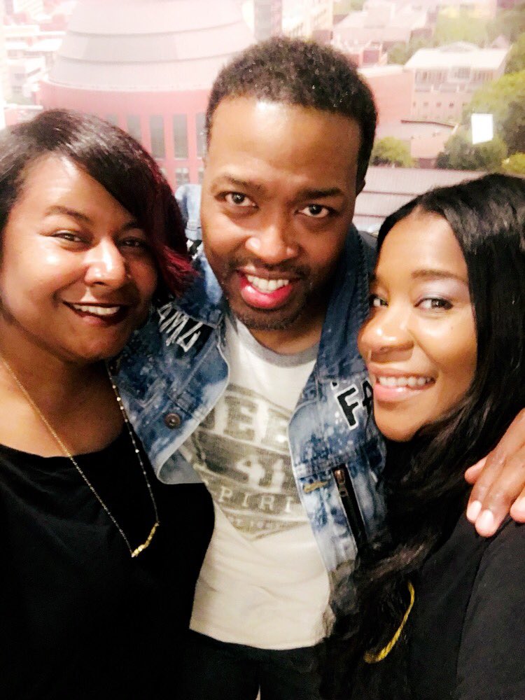 LadiesLuvHipHop's tweet photo. @LadiesLuvHipHop talks to @TrayLee about his life and career in the music biz. A very inspiring story! Find out what Tracey’s been up to! https://t.co/cmaLnBh3UJ. #BlackExcellence #podcasts #hiphop https://t.co/iZe6ImoSSb