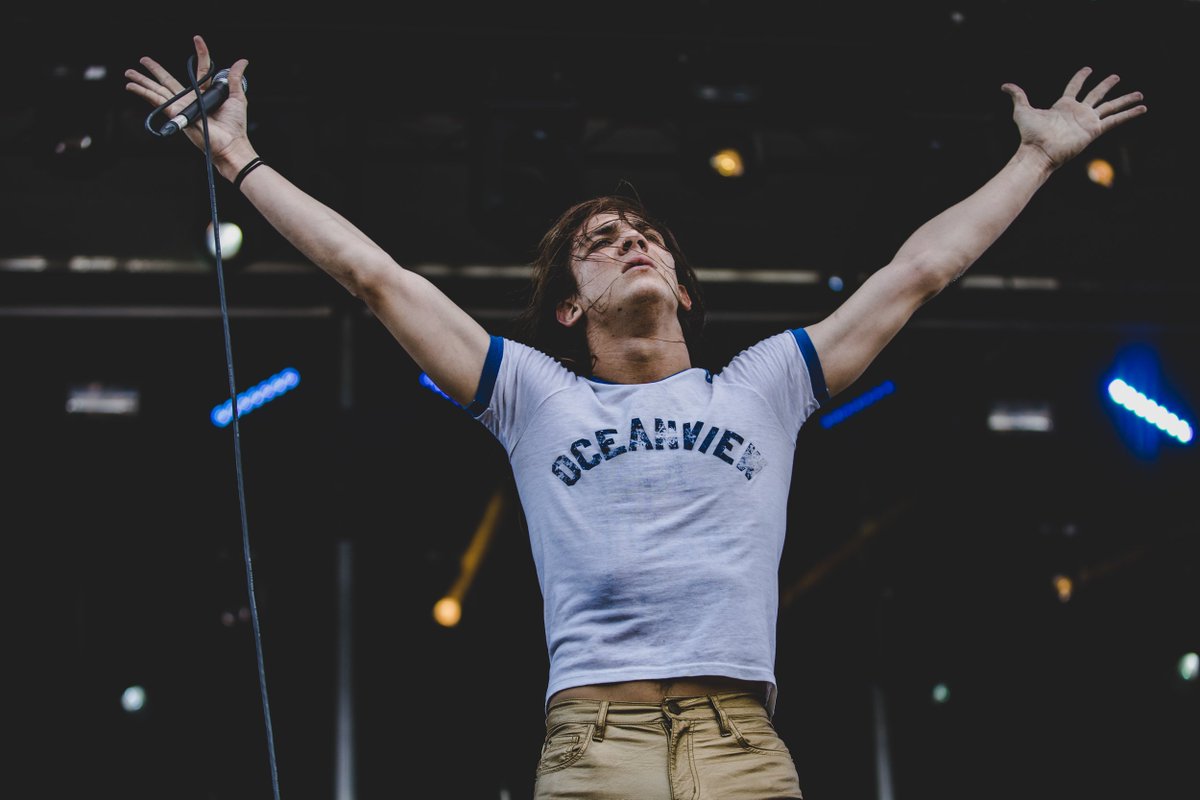 When you realize it's Wednesday and you're halfway through the week 🤘 @joyouswolfmusic

📷 Jazmin Monet Photography
#RangeRewind #RockOnTheRange