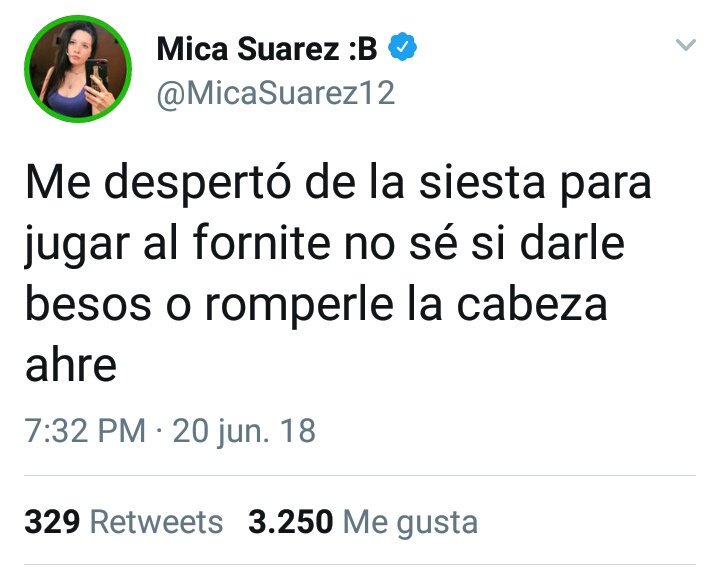 suarezpobre's tweet photo. LA CONCHA DE MI ABUELA CRIES IN BARBICA SHIPPER https://t.co/gSVj9crFIJ