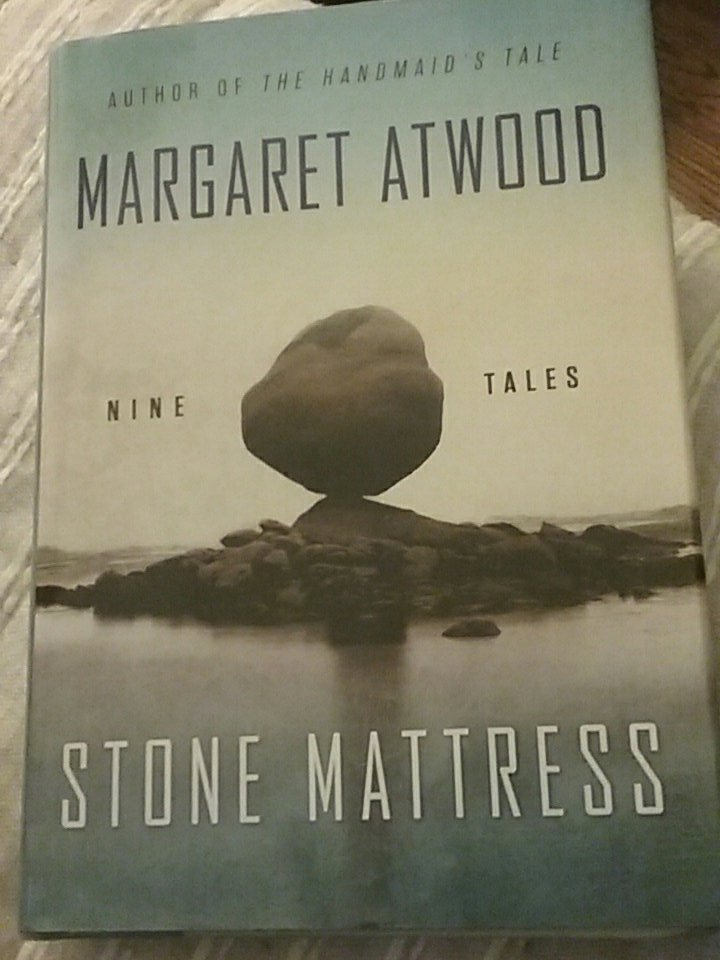 MHS_MrsG's tweet photo. " 'Poems are made of words. They aren't houses. They aren't boxes.' " -Margaret Atwood, Stone Mattress
#MrsGrecommends #SummerReading https://t.co/KKeIcXJBYr