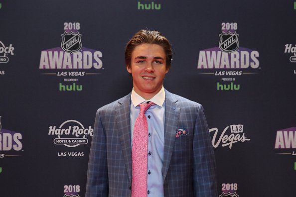 Custom suit kinda night.  #NHLAwards https://t.co/iFyk2n1Ito