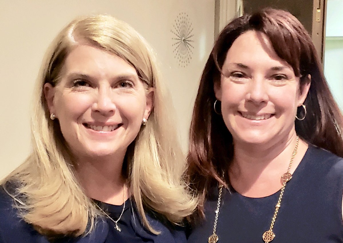 ChapmanSusanL's tweet photo. Great seeing my friend Jayme Stevenson on the campaign trail in Waterbury tonight. Jayme is running for #Connecticut Lieutenant Governor and I am running for Secretary of the State. @CTGOP @Stevenson4CT @RSLC_RWRN @RSLC #SheLeads #LeadRight @WaterburyGOP #CTPolitics https://t.co/MEdRWrviJG