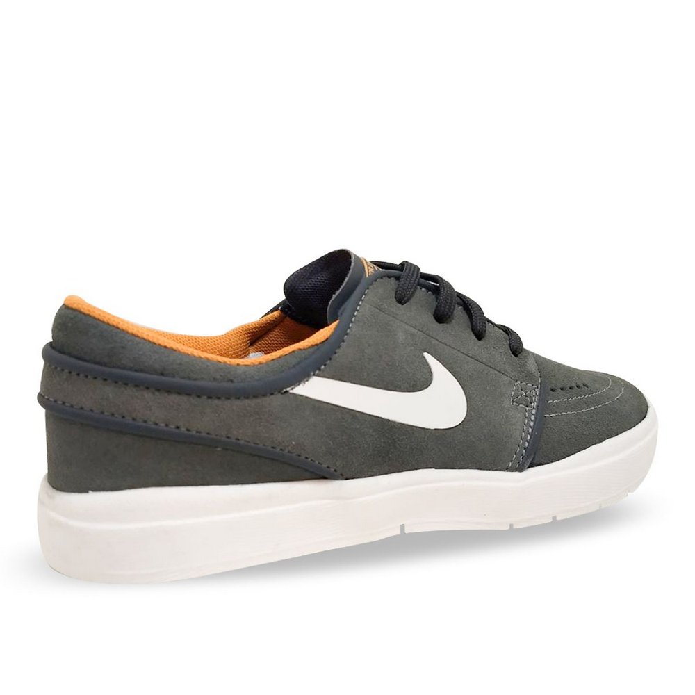 Tênis Nike Janoski 
Já está disponível em nosso site!!!
💻Acessem: francocalcados.com.br/produto/tenis-…