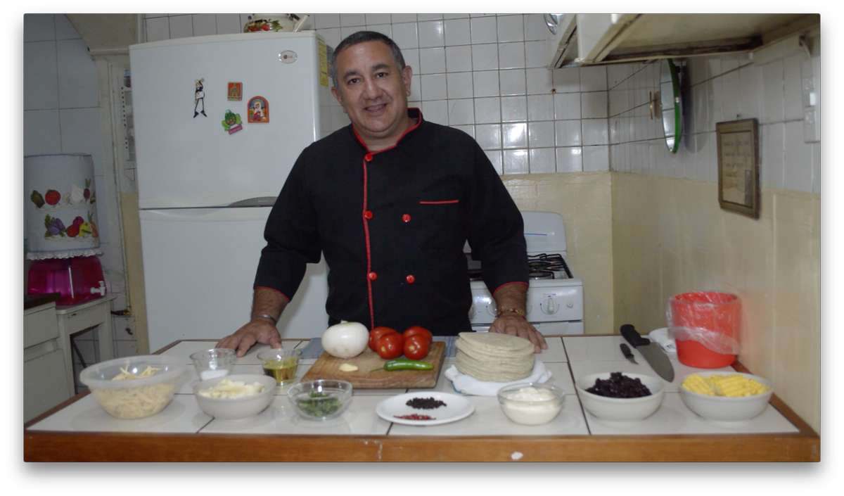 chefroytrejo's tweet photo. Receta del Pastel Azteca en nuestra pagina de Facebook #RecomiendoMexico #ChefRoy #Recetas #PastelAzteca #Chefadomicilio https://t.co/6gQZhczYVU