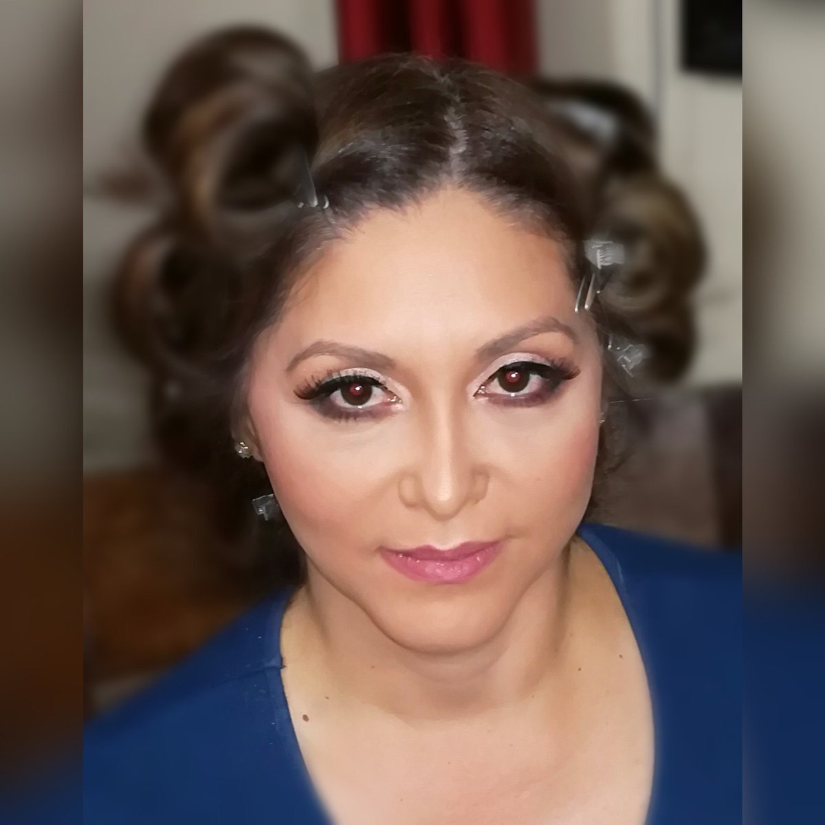 Makeup: <a href="/CasaEscuderoPTY/">Casa Escudero</a>
.
#CASAESCUDERO #ESCUDERO #CasaEscuderoPTY #EscuderoMUA  #makeup #makeupartist #hairstyle #eyes #lashes #beautygirl #beauty #lipstick  #highlights  #highlighter #beauty #panama #panamacity #Panamá