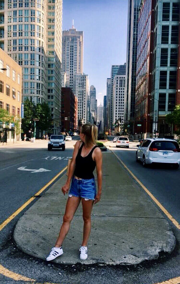 TriDeltaUNL's tweet photo. summertime: delta style. https://t.co/8b94EfFtSy