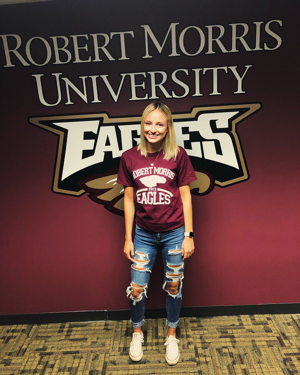 PWogen's tweet photo. It’s official☑️ So excited for these next 2 years as an eagle🦅🏀RMU here I come🌆❤️💛 https://t.co/dty9EG1ZSo