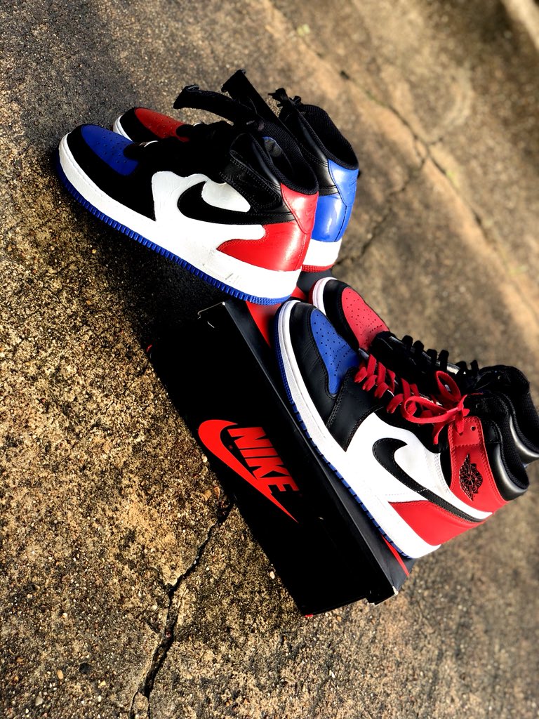 SneakerHead_Co's tweet photo. I had to kill @Devon_McCain3 forces... we cooking up shit for the summer #ColdCustomz #Top3 https://t.co/psIuiv256g
