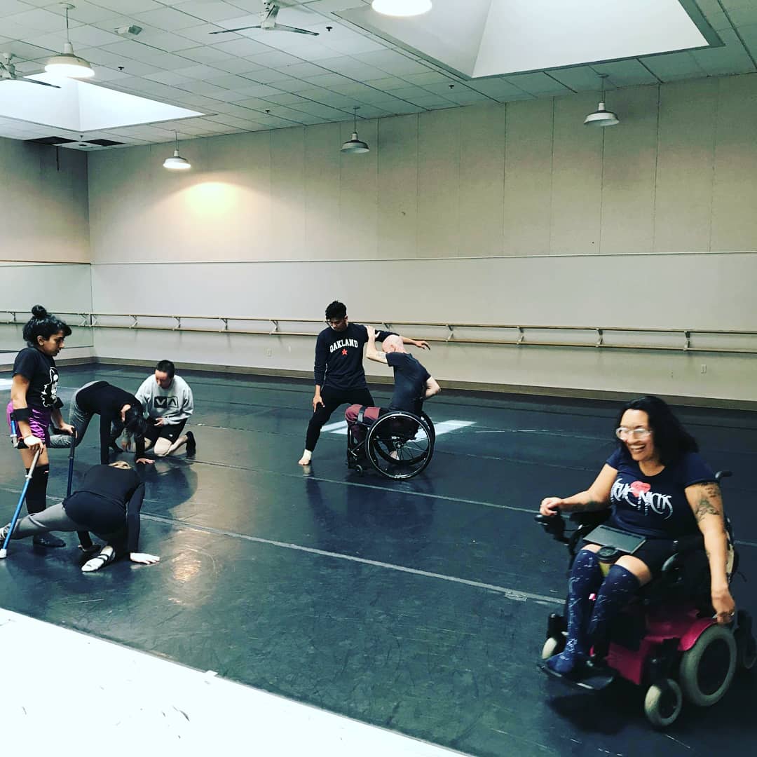 AXISDanceCo's tweet photo. We love witnessing Choreo-Lab choreographer Neve Mazique @nevebebad create with dancers Adonis Martin, Leesha Zieber, Hannah Westbrook, Elena Martins, Dwayne Scheuneman and Roya the Destroya! 

#AXISDanceCompany #AXISChoreoLab18
#Dance4All #AXIS4Artistry #AXIS4Inclusion https://t.co/Uq7foRP4dA