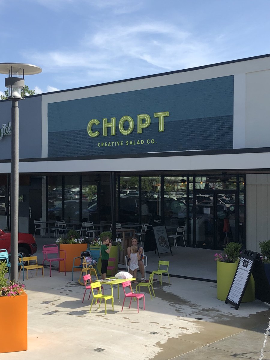 eisenmanretail's tweet photo. Congrats to my friends @Chopt on the opening of the Atlanta market and your #TocoHills location!  Looks and tastes top notch. Proud to have had the chance to work with you on it. #newtoATL #HealthyEating #ATLcre #BuckheadsNext #delicious https://t.co/pt7clIzqDe