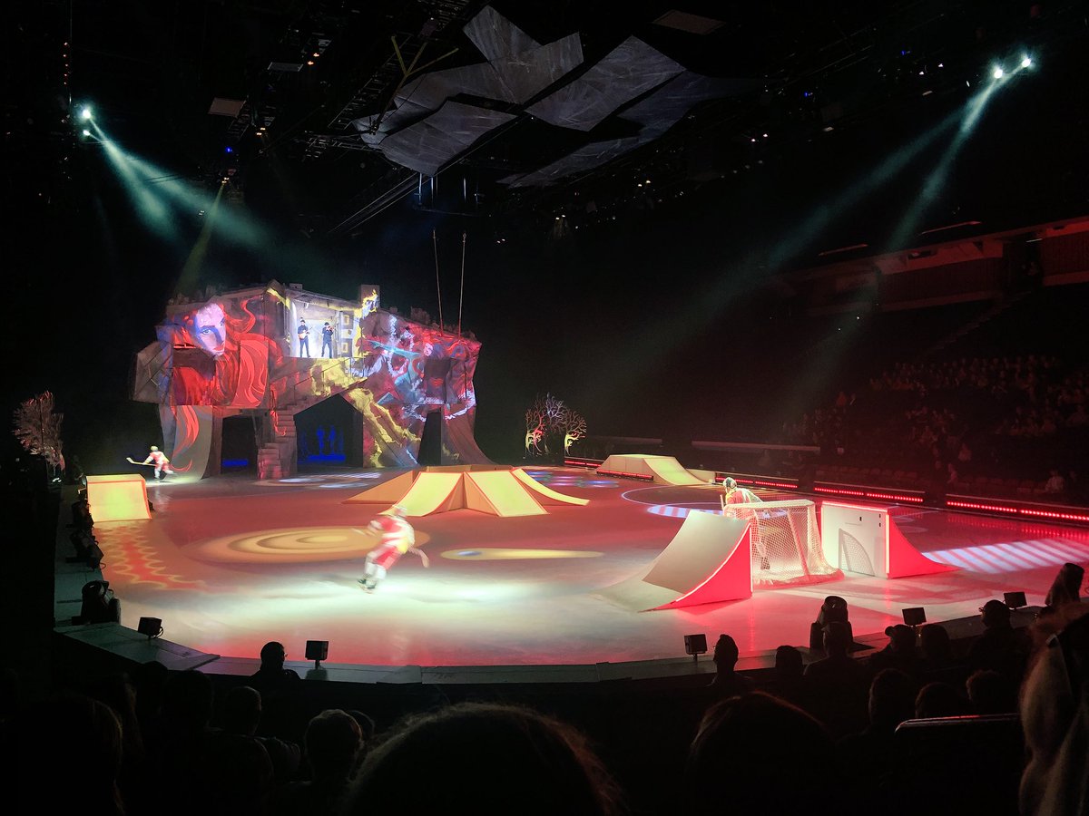 Great @cirque show #Crystal tonight in #HamOnt 🌟 #cirquedusoleil