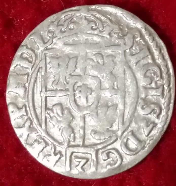CoinOfNote's tweet photo. King Sigismund III Vasa was born on this day in 1566. King of Poland and Grand Duke of Lithuania from 1587 until his death in 1632 and as King of Sweden from 1592 to 1599. So, today's #CoinOfNote is a 1624 Polish–Lithuanian Commonwealth 1 Półtorak (HT to @OnThisDaycom) https://t.co/c0kBQS98Kj