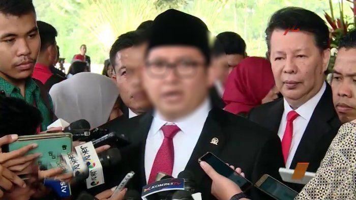 Harusnya yang di-blur pertelevision Indonesia itu yang seperti ini:
