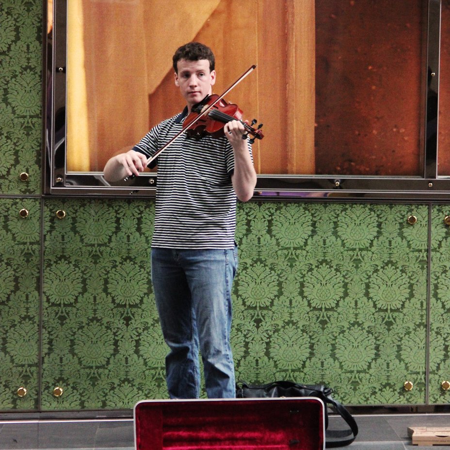 convex_photo's tweet image. busker - sydney street 2013 #sydney #street #urban #busker
