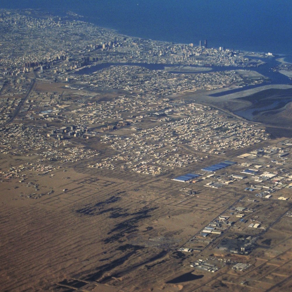 convex_photo's tweet image. overview - after takeoff, 2007 #plane #birdseye #skyline #australia #travel #flight