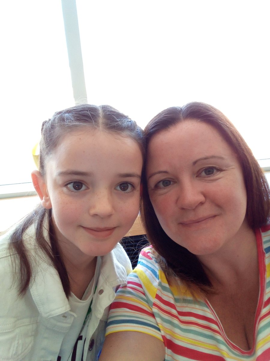 BrophyHayley's tweet photo. Ready for our flight to Liverpool! Coming for you @katyperry 😘 https://t.co/qMwmurEj9g