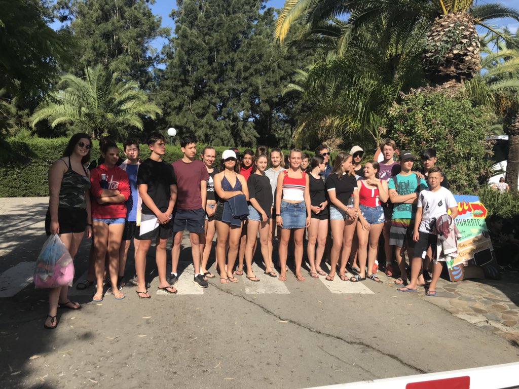 eicpedept's tweet photo. Watersorts today! #eictarifa @EICHORIZONS @EICMarbella @eicHUMAN @MathsEIC @EicPrimary https://t.co/gyT4nSipY3