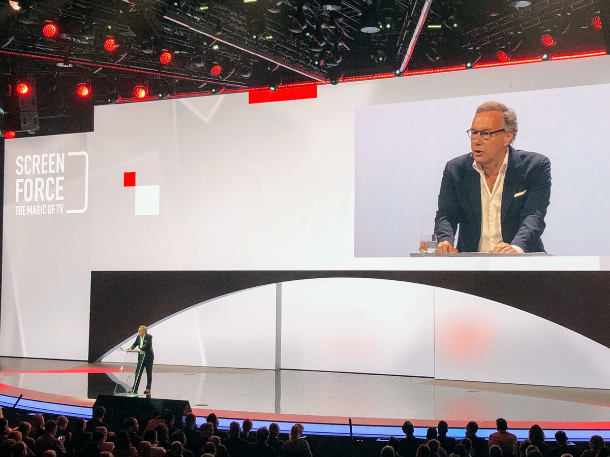 media2day's tweet image. Nico Hofmann (UFA) fordert eine gemeinsame Mediathek der dt. Privatsender, da „keiner der anwesenden Sender eine Chance gegen internationale  Streamingdienste hat“ #ScreenForceDays