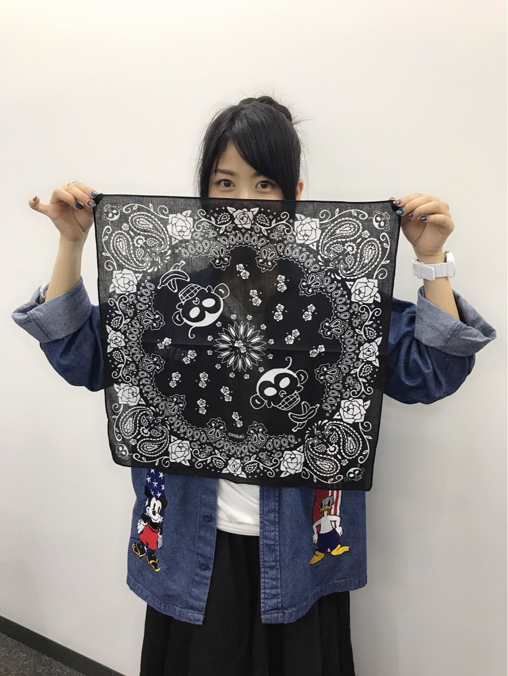 ブシロードクリエイティブ公式 サンプル大公開 いよいよ明日より開催の Hibiki Style In 渋谷マルイ で発売予定の バンダナ クリアファイル 相羽あいな より デザインをしていただいた相羽あいなさんから お写真が届きました かっこいい