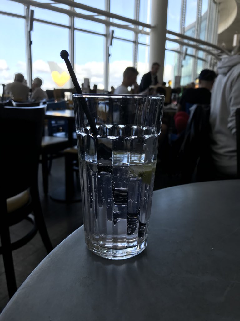 darrenwearmouth's tweet photo. I’m in an airport so it’s okay to have a gin & tonic at 09:20am 😛 https://t.co/WhJPk9z0Ug